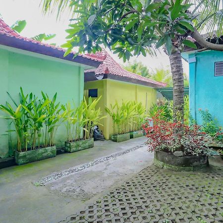 Oyo Life 90301 Hidden Village Uluwatu Джимбаран Экстерьер фото